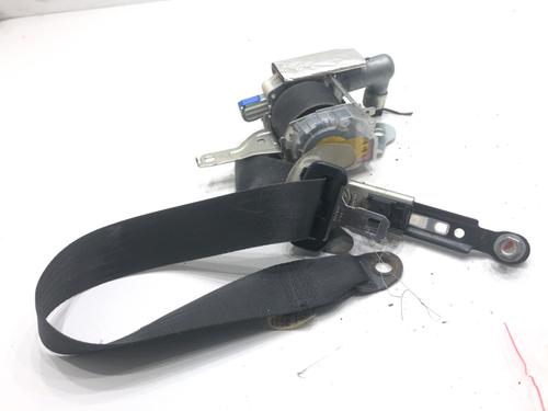 Used Front left seatbelt Front left seatbelt 39300659 39300659
