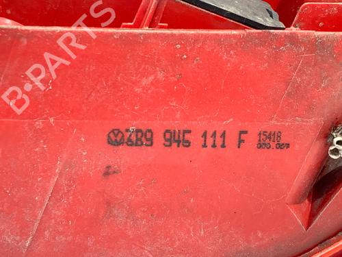 Left taillight VW PASSAT B5 Variant (3B5) 1.6 | BP39417727C34 - Image 4