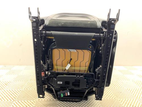 Right front seat VOLVO V40 Hatchback (525) D3 | BP39388820C16 - Image 7