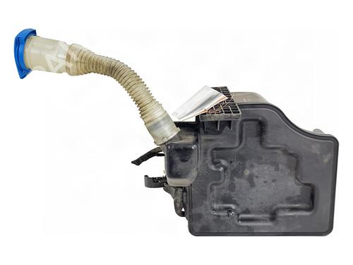 Used Windscreen washer tank Windscreen washer tank 39373429 39373429