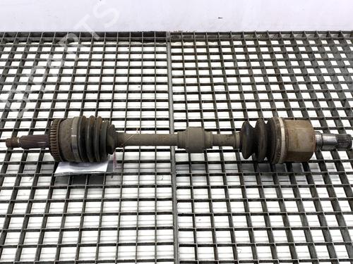left-front-driveshaft-kia-carens-iv-2013-39320390 main image