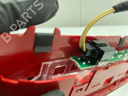 Third brake light VW TOURAN (1T3) 1.4 TSI | BP39377663L11 - Image 4