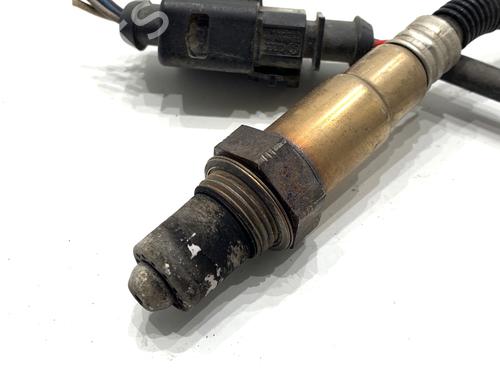 Electronic sensor VW PASSAT B7 (A32, A33) 1.8 TSI | BP39311323M84 - Image 3