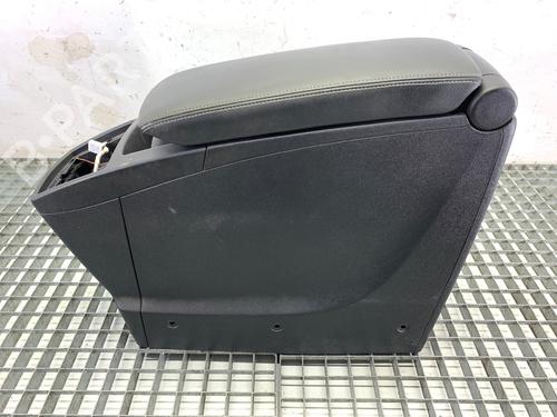 Used Armrest / Center console Armrest / Center console 39292632 39292632