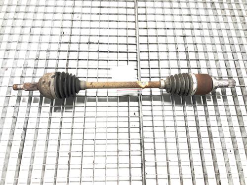 Used Left front driveshaft Left front driveshaft RENAULT CLIO III (BR0/1, CR0/1) 1.2 16V (BR0R, BR1D, BR1L, CR0R) (65 hp) 39280304 39280304