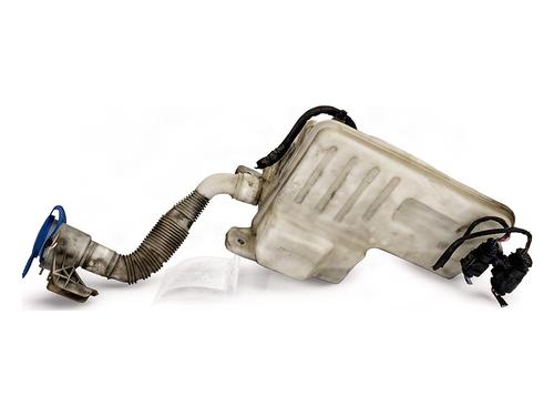 Used Windscreen washer tank Windscreen washer tank 39373544 39373544