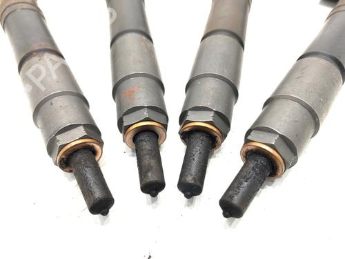 Injector VOLVO V60 I (155) D4 | BP39357990M100 - Image 2