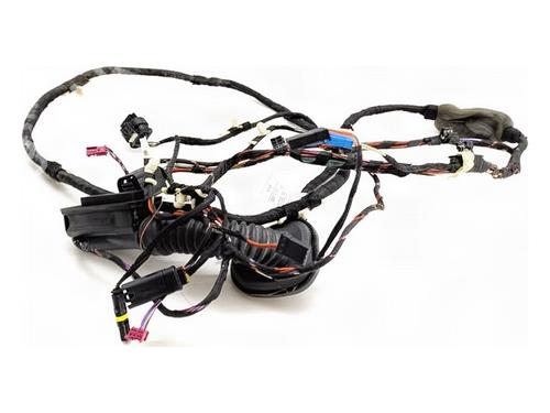 BP39374844E16 main image