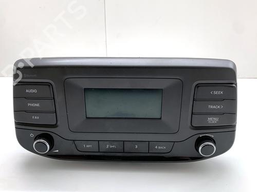 Used Radio Radio 39353532 39353532