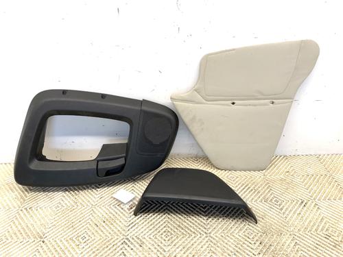 Used Front right panel Front right panel 39291371 39291371