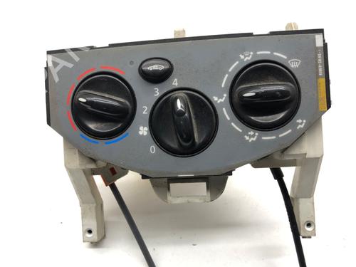 comando-clima-renault-trafic-ii-bus-jl-2001-39328407 main image