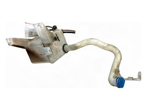 Used Windscreen washer tank Windscreen washer tank SUZUKI SWIFT III (MZ, EZ) 1.3 (RS413, ZC11S) (91 hp) 40001729 40001729