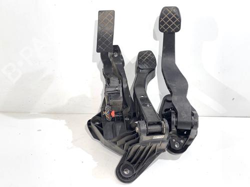 Used Pedal Pedal 39302439 39302439