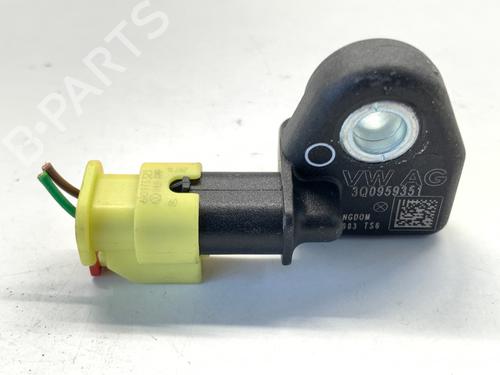 Used Electronic sensor Electronic sensor 39339468 39339468