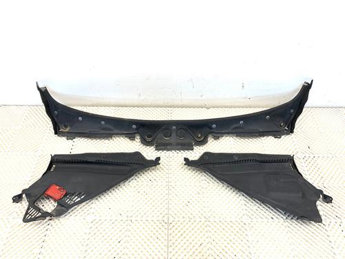 Used Scuttle panel Scuttle panel 39352201 39352201