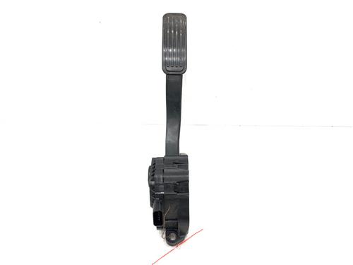 pedal-ford-mondeo-v-hatchback-ce-2014-39310459 main image