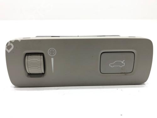 Used Switch Switch 39282378 39282378