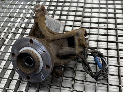 Used Right front steering knuckle Right front steering knuckle 39353825 39353825