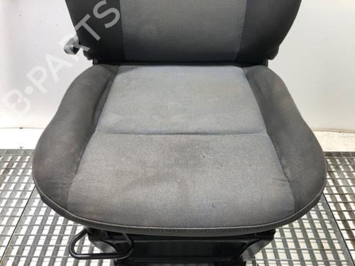 Left front seat RENAULT MASTER III Bus (JV) 2.3 dCi 165 FWD (JV0P, JV0U) | BP39316042C15 - Image 2