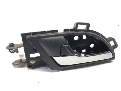 Used Front left interior door handle Front left interior door handle 39314536 39314536