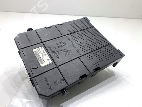 Fuse box PEUGEOT 607 (9D, 9U) 2.0 HDI | BP39347009E1 - Image 3