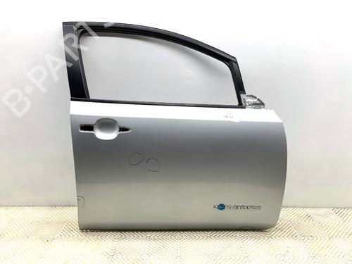 right-front-door-nissan-leaf-ze0-2010-2011-2012-2013-2014-2015-2016-2017-39302344 main image