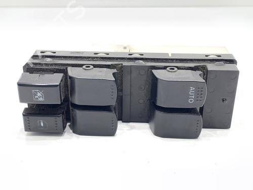 Used Switch Switch 39293852 39293852