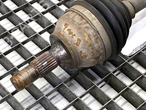 Left front driveshaft PEUGEOT 2008 I (CU_) 1.2 THP 110 / PureTech 110 | BP39319641M38 - Image 2