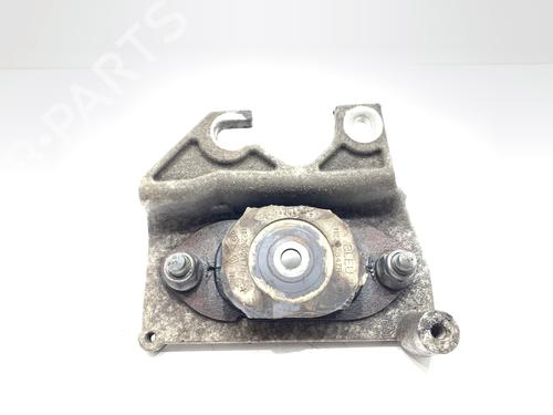 engine-mount-dacia-duster-hs_-2010-2011-2012-2013-2014-2015-2016-2017-2018-39291719 main image