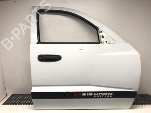 Used Right front door Right front door 39281200 39281200