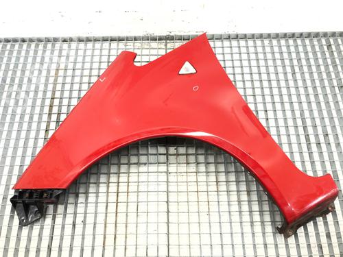 Guarda-lamas esquerdo Guarda-lamas esquerdo MITSUBISHI COLT VI (Z3_A, Z2_A) 1.3 (Z21A) (95 hp) 39269674 39269674