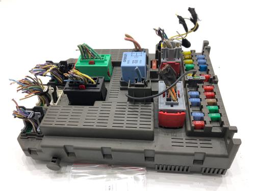 Used Fuse box Fuse box 39303308 39303308