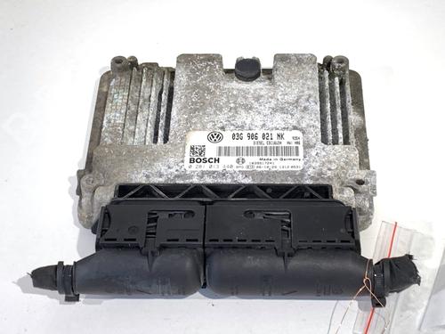 engine-control-unit-ecu-vw-passat-b6-variant-3c5-2005-2006-2007-2008-2009-2010-2011-39292309 main image