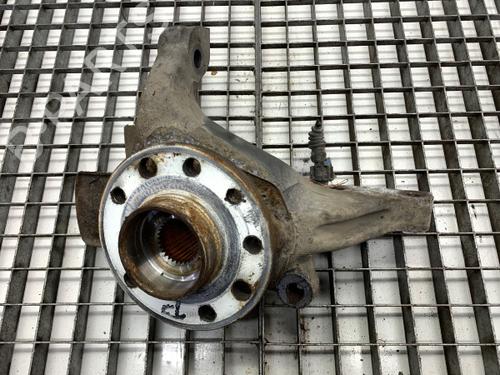 Used Right front steering knuckle Right front steering knuckle FIAT CROMA (194_) 2.2 16V (147 hp) 39340538 39340538