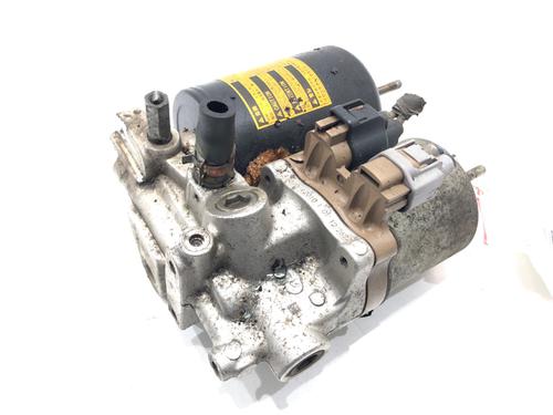 servo-brake-lexus-ct-zwa10_-2010-39316560 main image