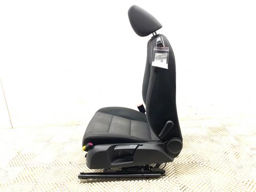 Left front seat VW GOLF VI (5K1) 1.2 TSI | BP39299192C15 - Image 4