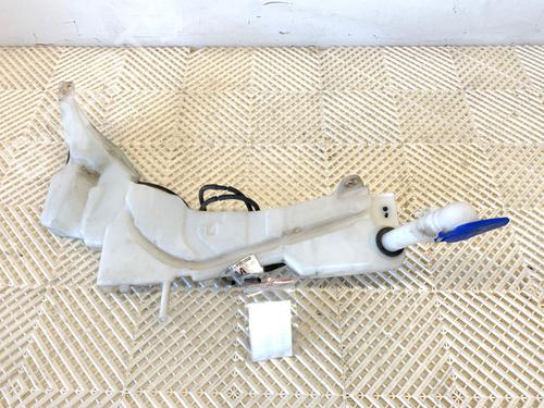 sprinklertank-ford-kuga-i-2008-2009-2010-2011-2012-39350192 main image