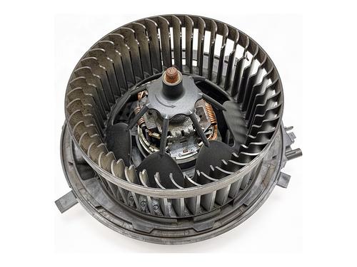 Used Heater blower motor Heater blower motor VW GOLF VII (5G1, BQ1, BE1, BE2) 1.6 TDI (105 hp) 39372483 39372483