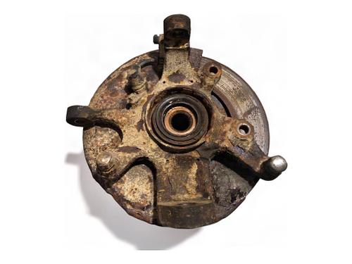 Used Right front steering knuckle Right front steering knuckle NISSAN TERRANO I (WD21) 2.7 TD 4WD (LBYD21) (99 hp) 40457792 40457792