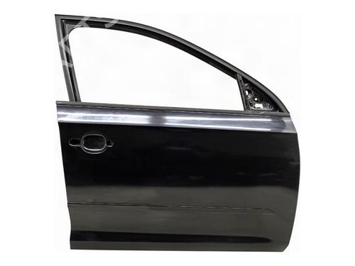 Used Right front door Right front door SKODA RAPID (NH3, NK3, NK6) 1.2 TSI (105 hp) 39970801 39970801