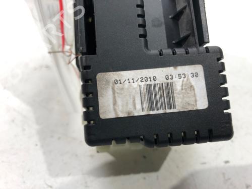 Fuse box VOLVO S60 II (134) T5 | BP39273668E1 - Image 3