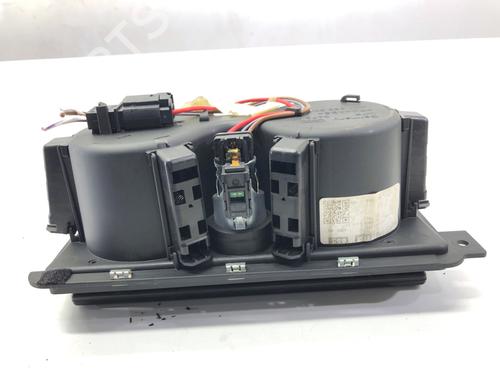 Cup/Object holder AUDI A8 D5 (4N2, 4N8, 4NC, 4NL) 50 TDI Mild Hybrid quattro | BP39309658I37 - Image 4