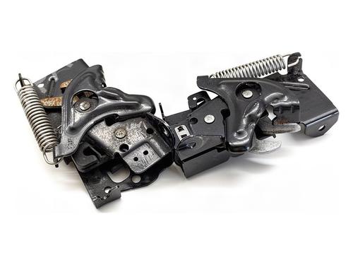 Used Hood lock Hood lock BMW 3 (F30, F80) 335 i xDrive (306 hp) 39970858 39970858