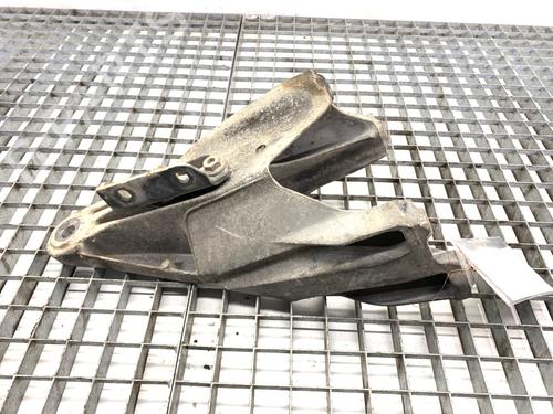 Used Engine mount Engine mount 39330697 39330697