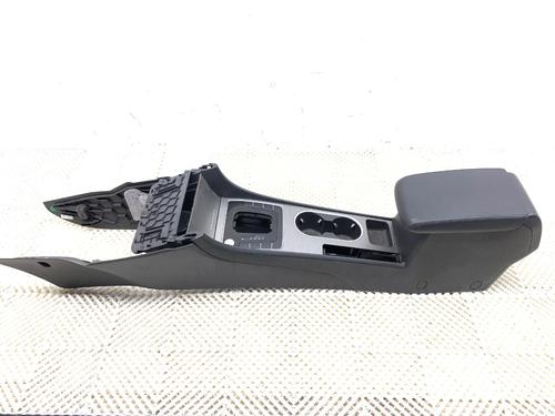 middle-console-vw-passat-b7-a32-a33-2011-2012-2013-2014-2015-2016-2017-2018-2019-2020-39311321 main image