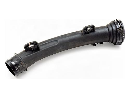 Used Pipe Pipe PEUGEOT 3008 II SUV (MC_, MR_, MJ_, M4_) 1.2 THP/ PureTech 130 (MRHNSM, MRHNSU, MRHNSJ, MRHNYW,... (131 hp) 40057291 40057291