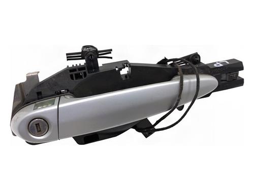 front-left-exterior-door-handle-bmw-3-e90-2004-2005-2006-2007-2008-2009-2010-2011-2012-39373861 main image