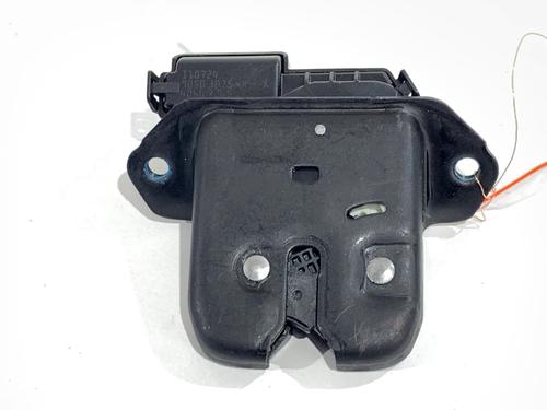Used Tailgate lock Tailgate lock 39321232 39321232