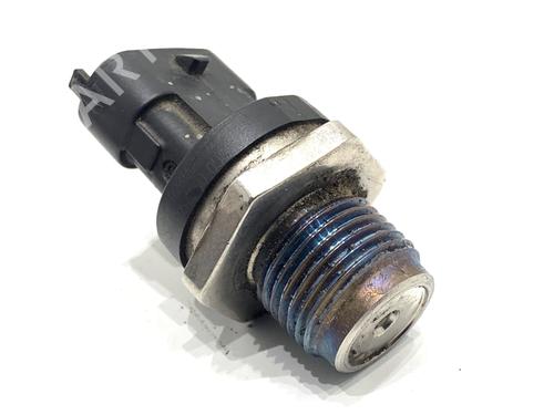 Used Electronic sensor Electronic sensor 39299885 39299885