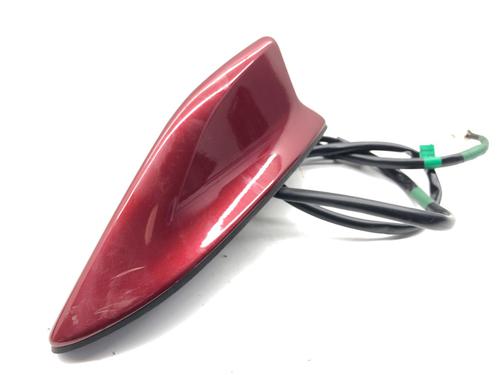 Antenne/Base Antenne/Base TOYOTA AURIS (_E18_) 1.8 Hybrid (ZWE186_, ZWE186R) (136 hp) 39326623 39326623